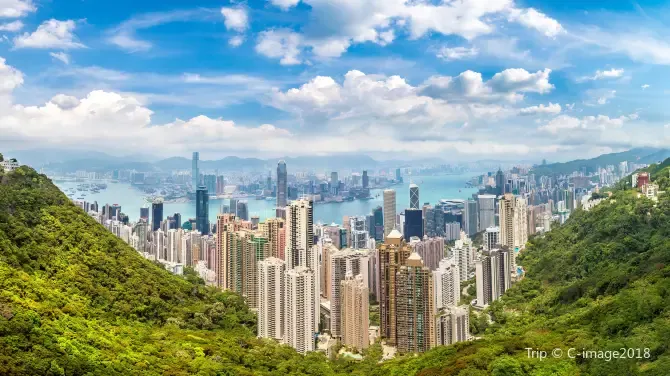 香港旅遊景點 – 太平山頂凌霄閣