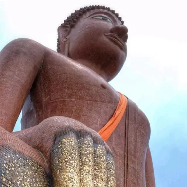 ที่เที่ยวนครปฐม#14 วัดกลางบางพระ