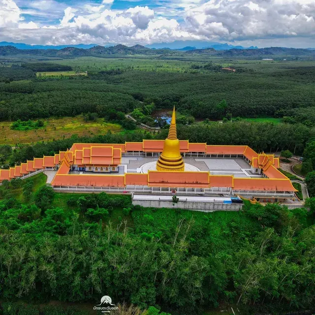 วัดในชลบุรี