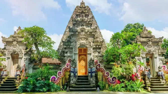 Rekomendasi Tempat Wisata Dekat Monkey Forest Bali