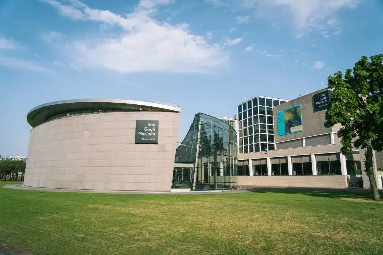  The Van Gogh Museum
