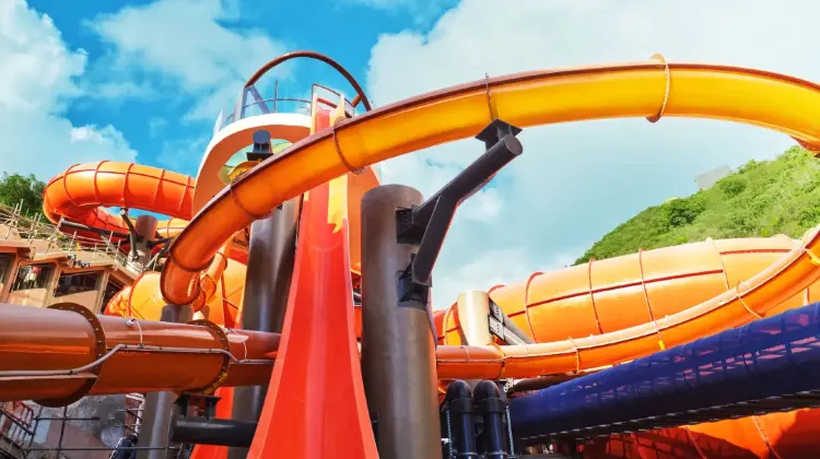 海洋公園水上樂園必玩設施 – 沖天瀑布