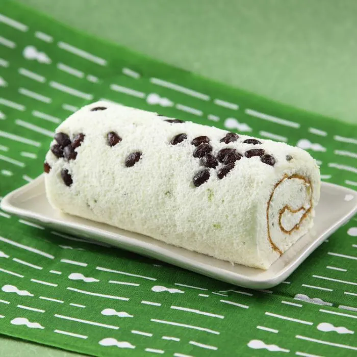 菓子舗 榮太楼 「あきたロール」