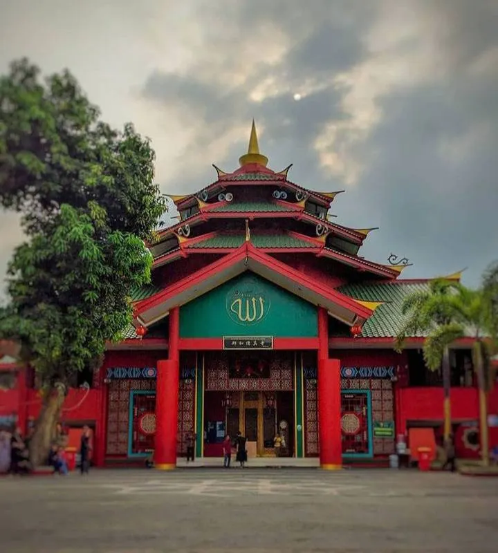 Tempat Wisata di Surabaya-Masjid Muhammad Cheng Hoo Surabaya