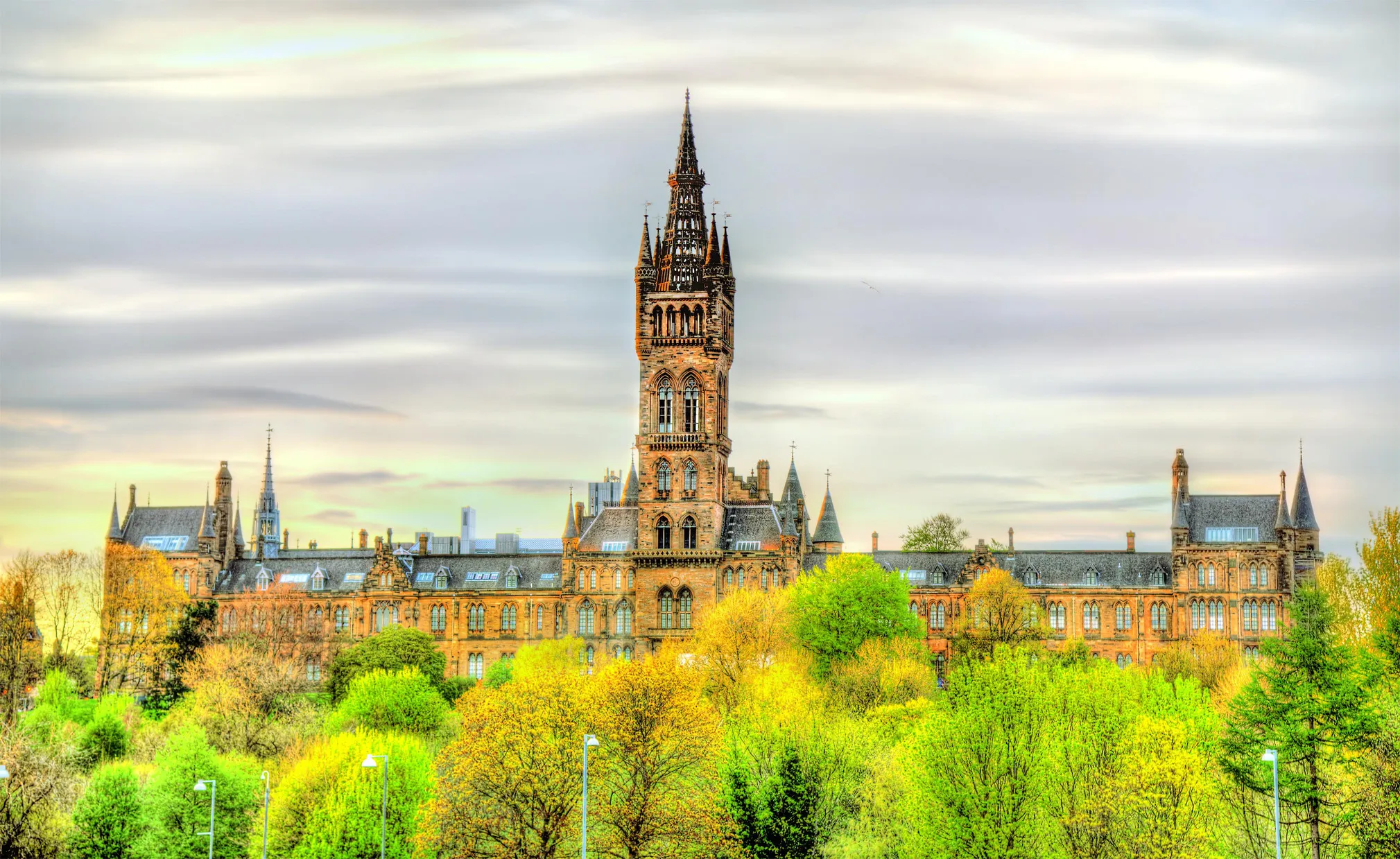 Book Cheap Flights from Belfast to Glasgow and Save Money