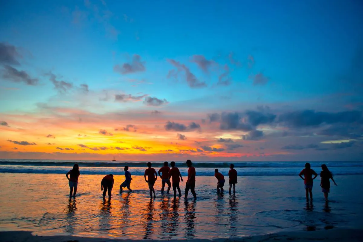 30 Tempat Wisata di Bali-Pantai Kuta