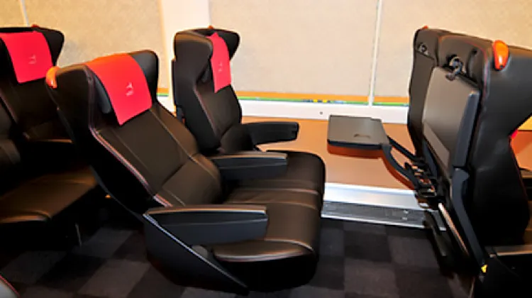 Types of Narita Express Train Narita Express Green seats