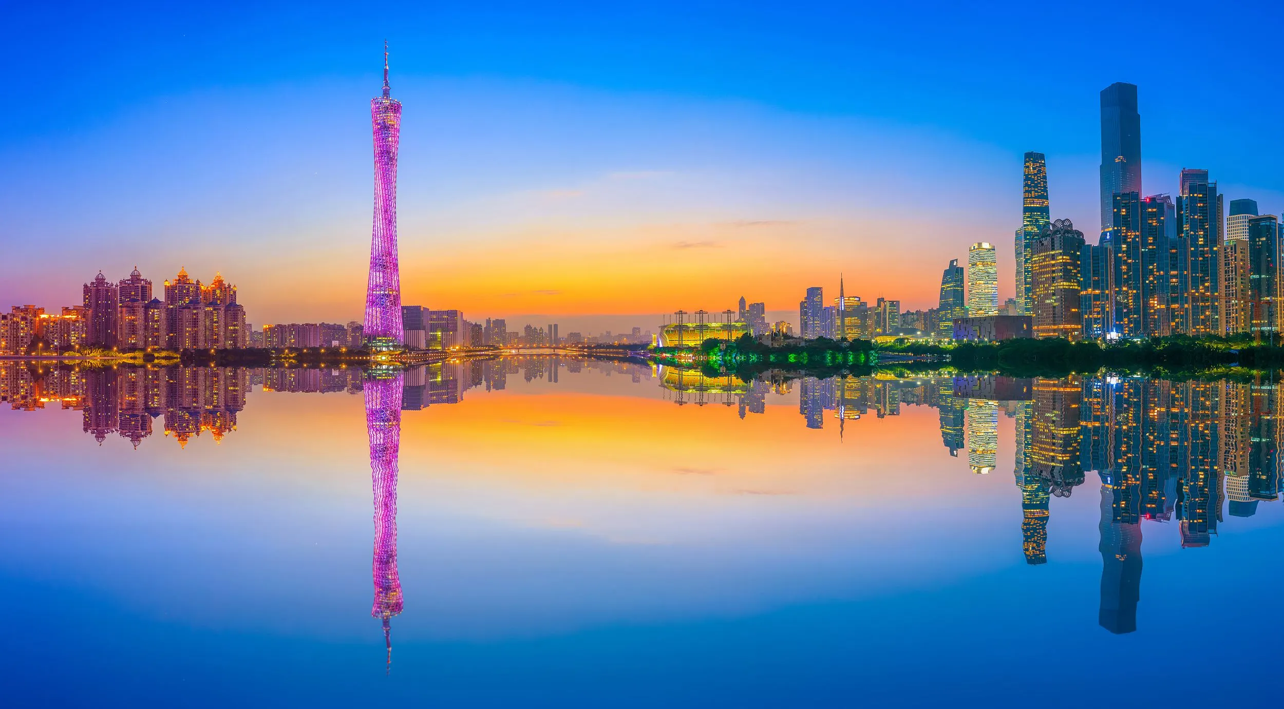 แคนตันทาวเวอร์