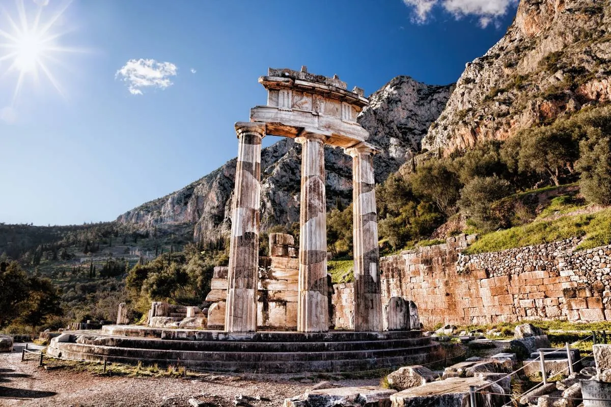 Best time to visit Greece | Delphi Archeological Site