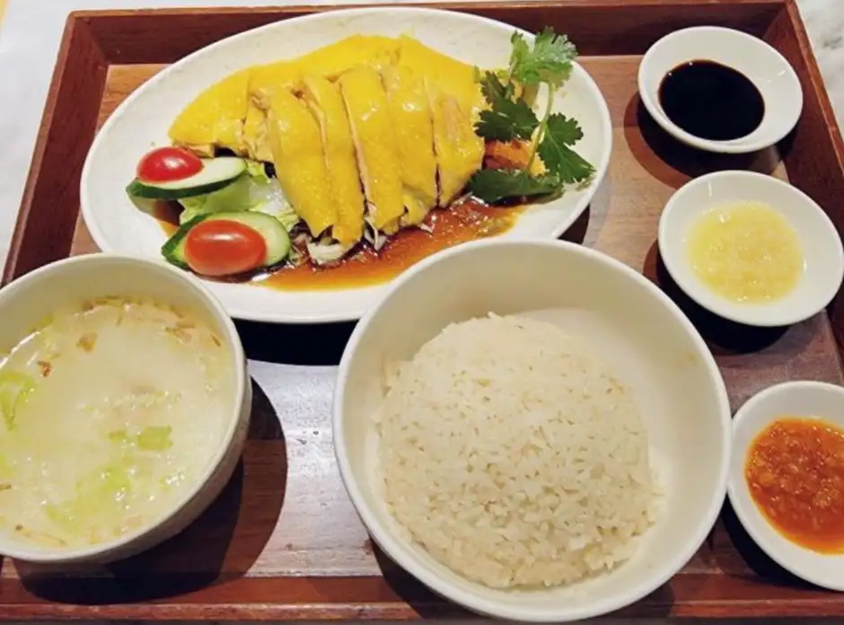 K11 MUSEA 餐廳推介 – Chatterbox Café 海南雞飯 Source:E28***23./ Trip Moments