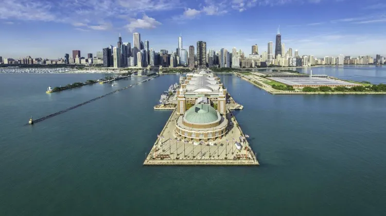 美國簽證 – 芝加哥 – 海軍碼頭