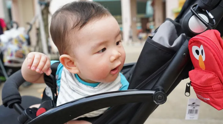 飛行機にベビーカーを預ける4ステップ