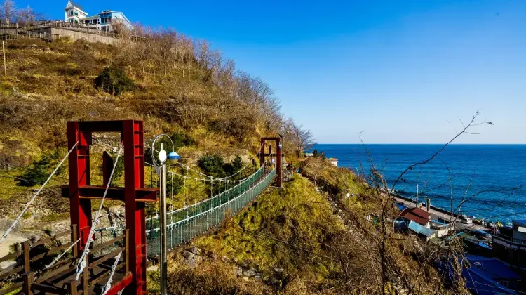 東海駅から韓国の東海岸を満喫する旅へ！