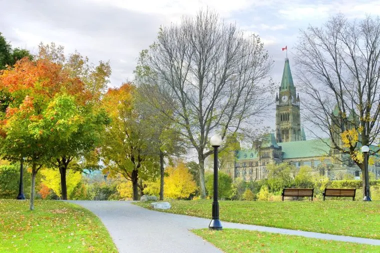 10月にカナダへ行くときの注意点【気温や観光】