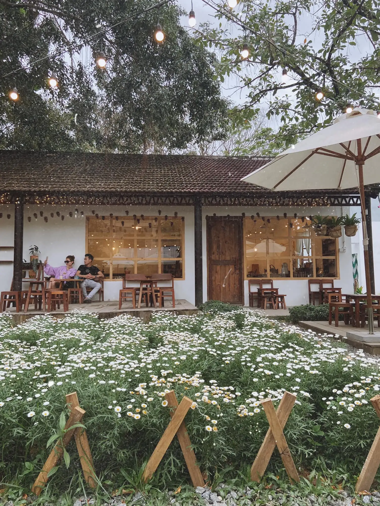 Top 5 Quán Cafe Đẹp Ở Đà Nẵng Năm 2022