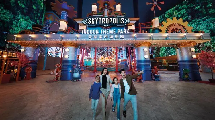สวนสนุกในร่ม Skytropolis Indoor Theme Park