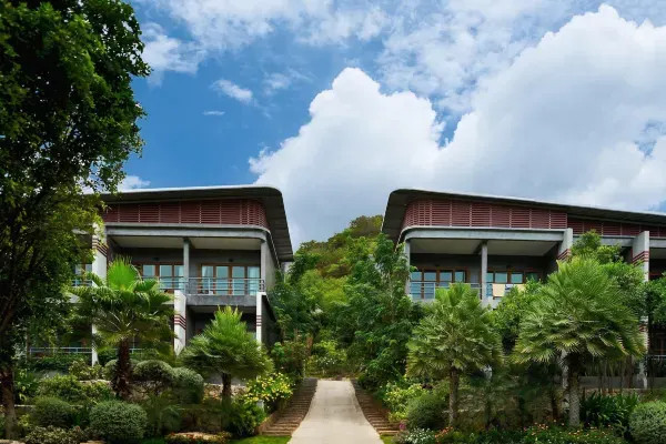 เกาะนางยวน ที่พัก-มนต์ทะเล บีช รีสอร์ท เกาะเต่า