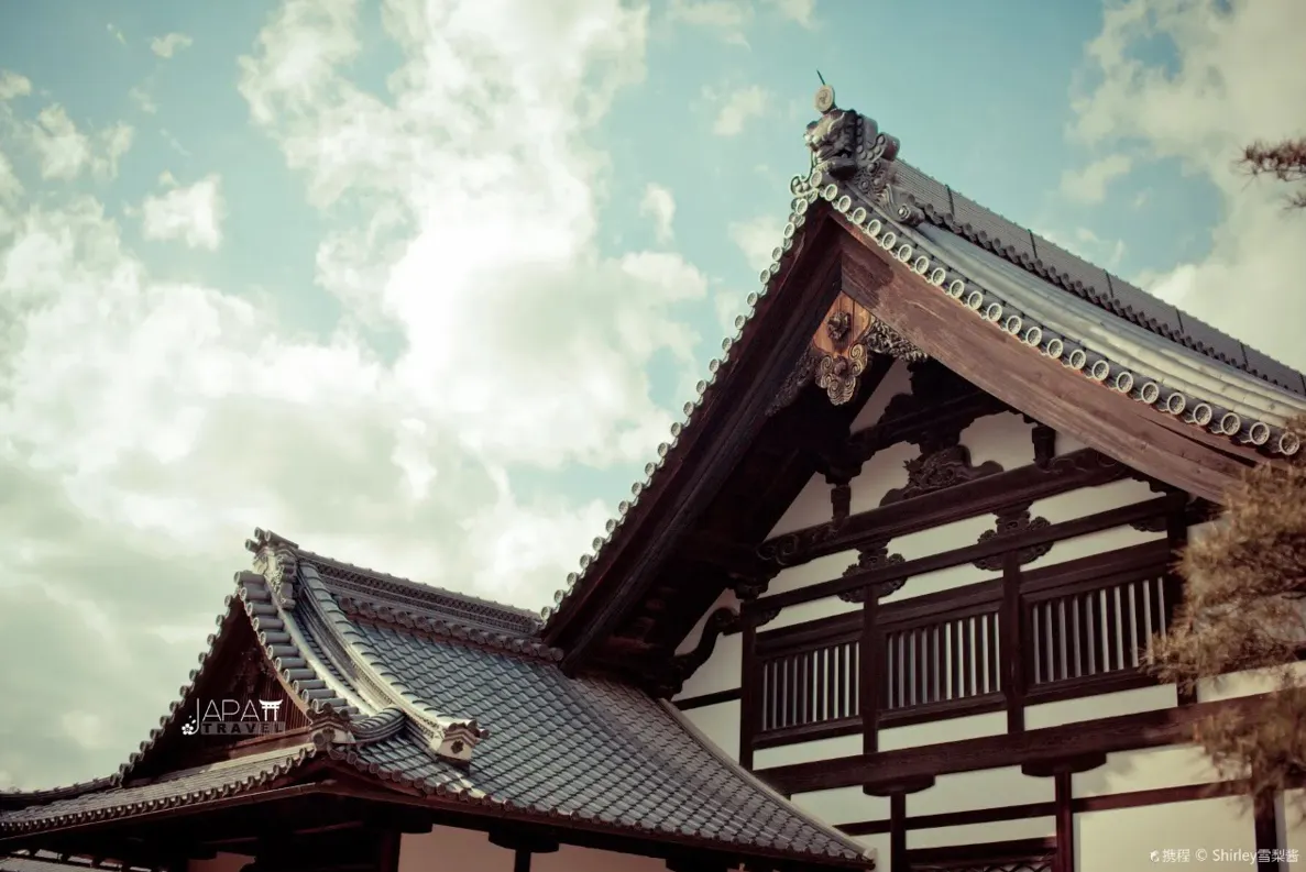 สถานที่ท่องเที่ยว 20 อันดับแรกสําหรับวันหยุดพักผ่อนในญี่ปุ่น