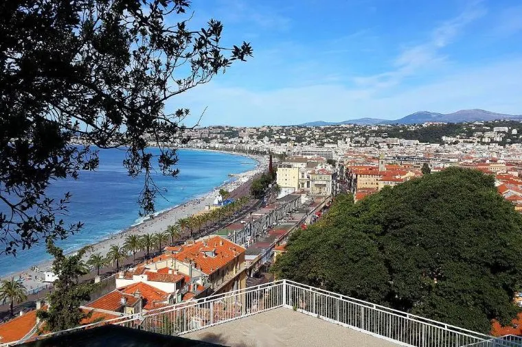 フランス・ニースの1月の気温や最適な服装