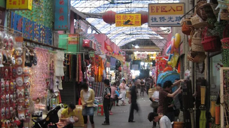 Where to shop in Guangzhou: Haizhu Wholesale Market