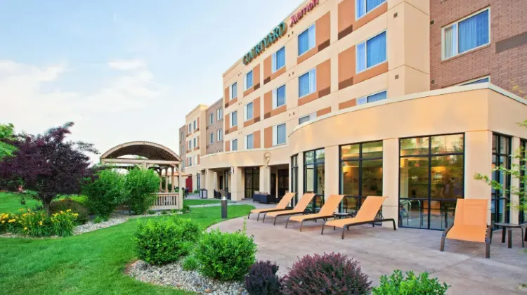 Hotel building exterior at Courtyard Louisville Northeast