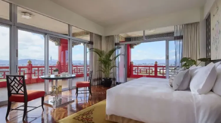 洗練された10タイプの客室