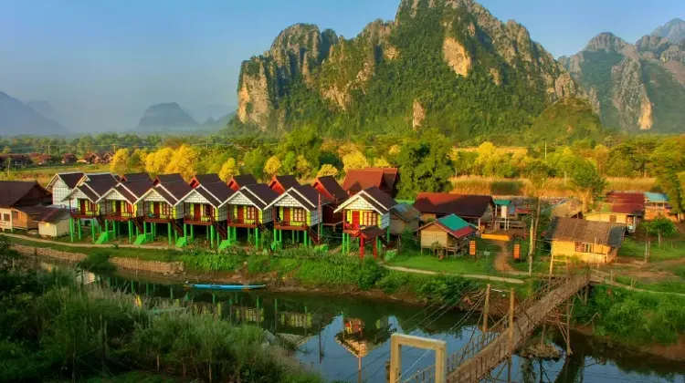 เที่ยวลาวใช้ eSIM ต้องที่ Trip.com! ทำไมถึงแนะนำที่นี่? มาดูกันเลย