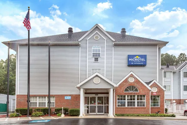 Microtel Inn & Suites by Wyndham Charlotte/Northlake Exterior