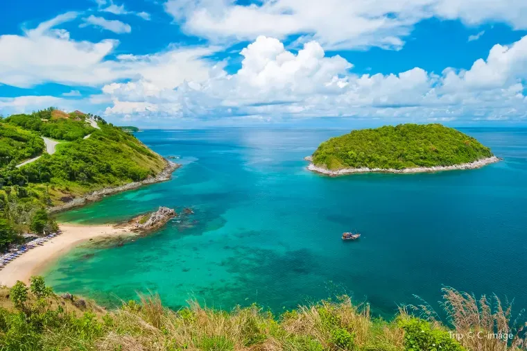 3泊4日のプーケット旅行に必要な費用は？