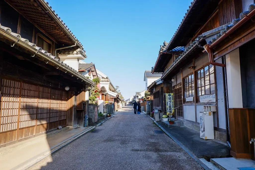 美馬脅町古街道