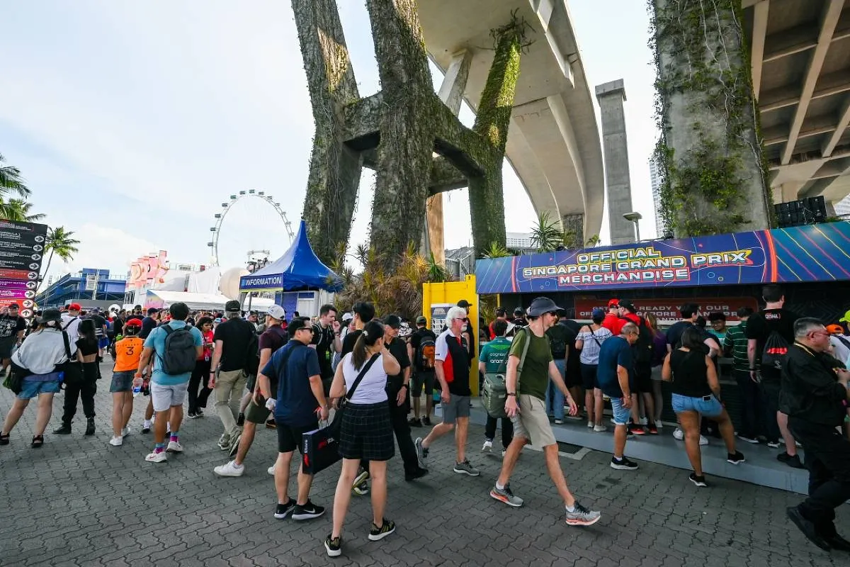 Shop for F1 merchandise