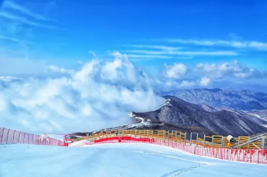 Discover Yanqing Ice and Snow World