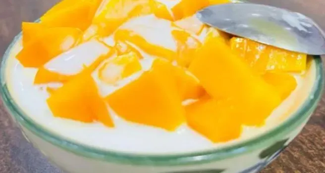 Cantonese desserts - Mango pomelo sago