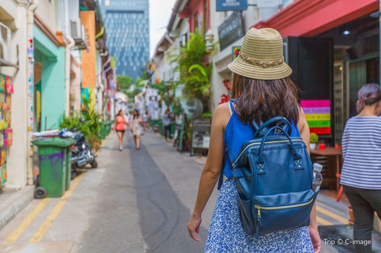 Tourist on Singapore Street