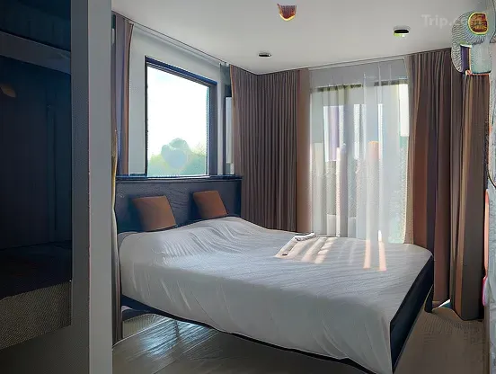 อพาร์ตเมนต์ 1 ห้องนอน 1 ห้องน้ำส่วนตัว ขนาด 41 ตร.ม. – บางสเหร่(De Amber Pattaya by ME)