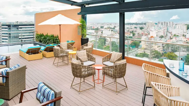 Ho Chi Minh Airport Hotels with FREE Shuttle