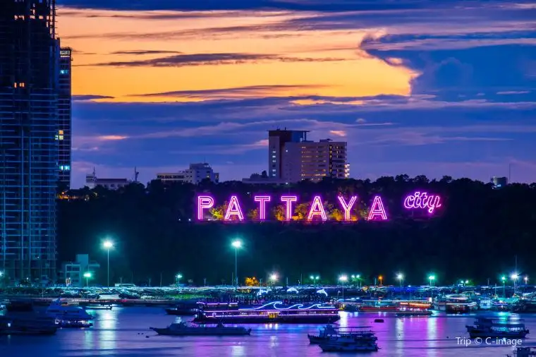 Songkran festival 2024 - Pattaya Beach