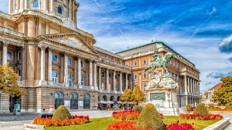 ハンガリーでの緊急時の対処法