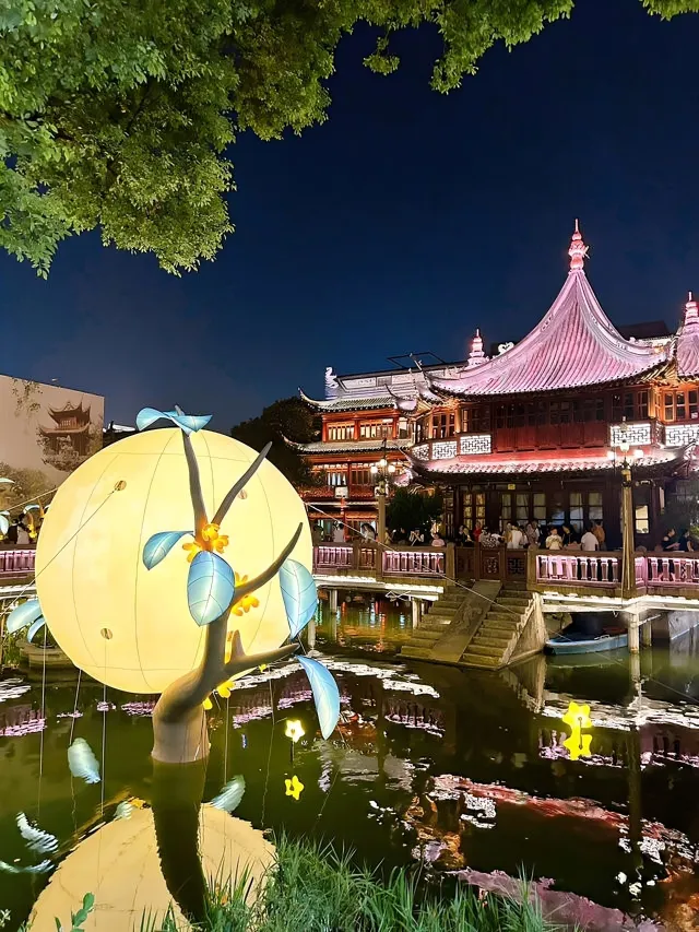 China Public Holiday - Mid-Autumn Festival