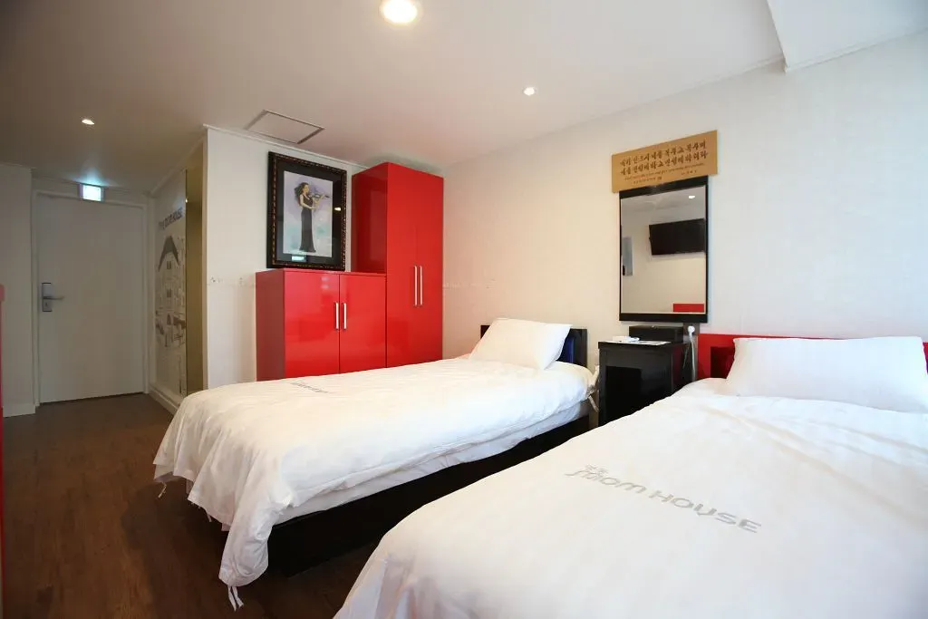 明洞の安いホテル2：明洞 マム ハウス