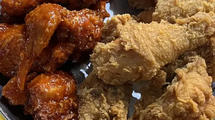 4.bhcチキン明洞本店