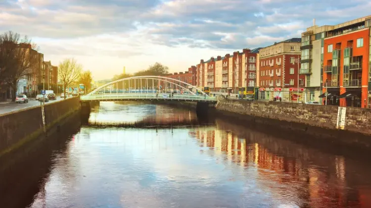 アイルランドでの緊急時の対処法