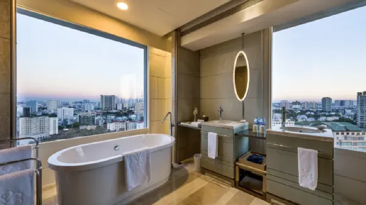 日本語OK：ホテルニッコーサイゴン