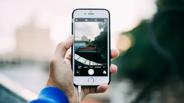 スマートフォン