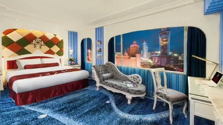 Traveling in Macau - Hotel Beverly Plaza