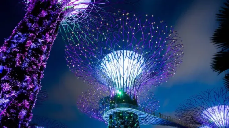What is Gardens by the Bay?