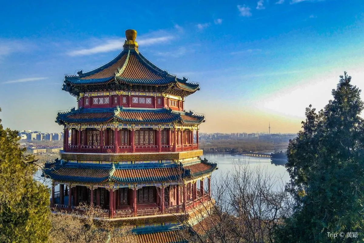 Atraksi Menarik di Summer Palace-Buddha Fragrance Pavilion