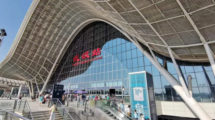 武漢駅の基本情報・人気路線