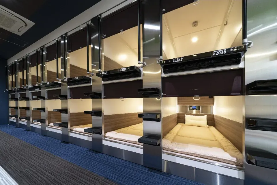 カプセルホテルJ garden新大阪