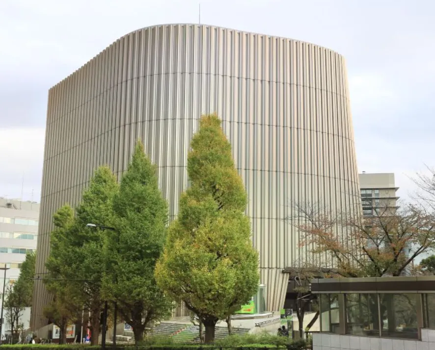 Visit the National Showa Memorial Museum in Tokyo on Showa Day to learn about the history of this era.